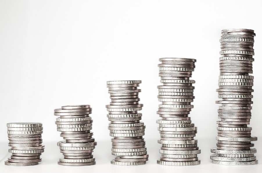 5 columns of coins